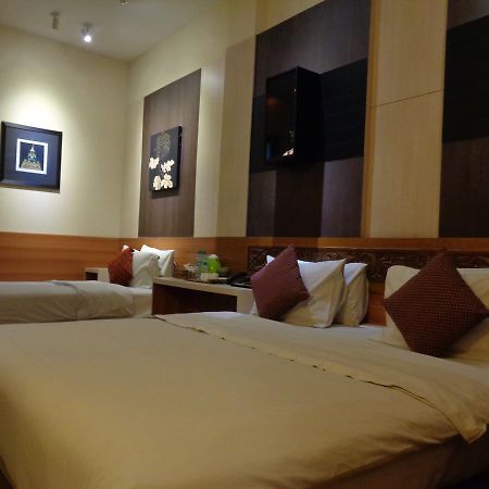 Dhanesvara Holistic Unique Homestay Wonotjolo Esterno foto