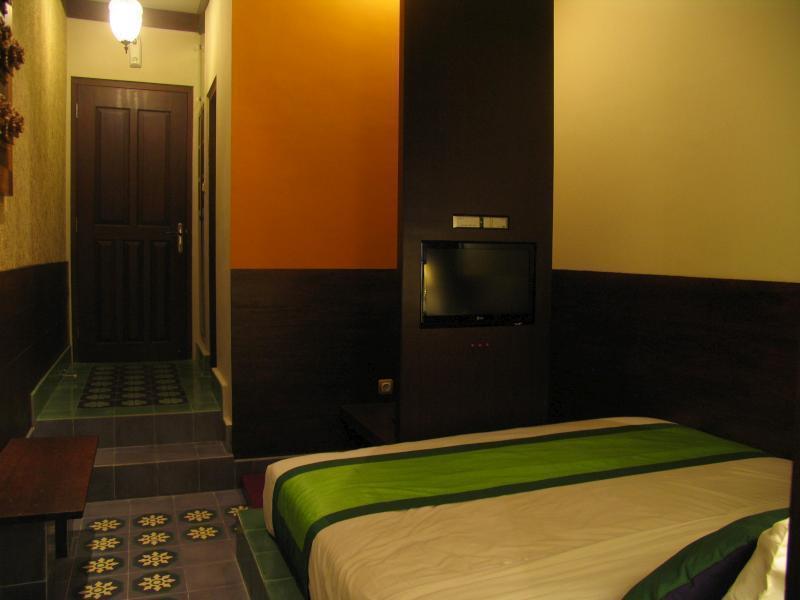 Dhanesvara Holistic Unique Homestay Wonotjolo Esterno foto