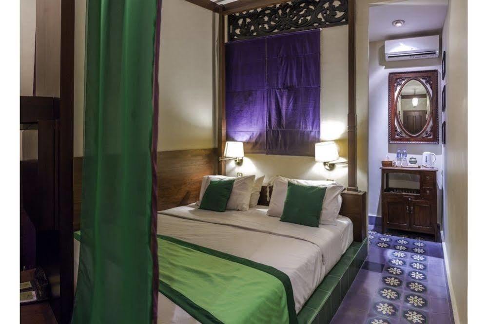 Dhanesvara Holistic Unique Homestay Wonotjolo Esterno foto