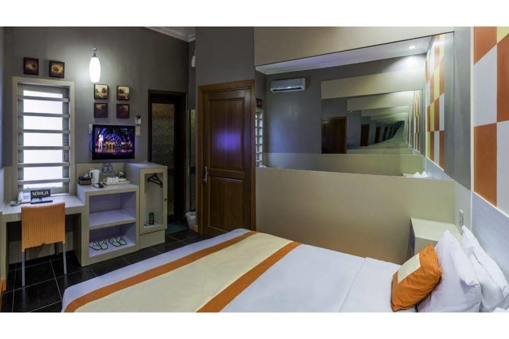 Dhanesvara Holistic Unique Homestay Wonotjolo Esterno foto