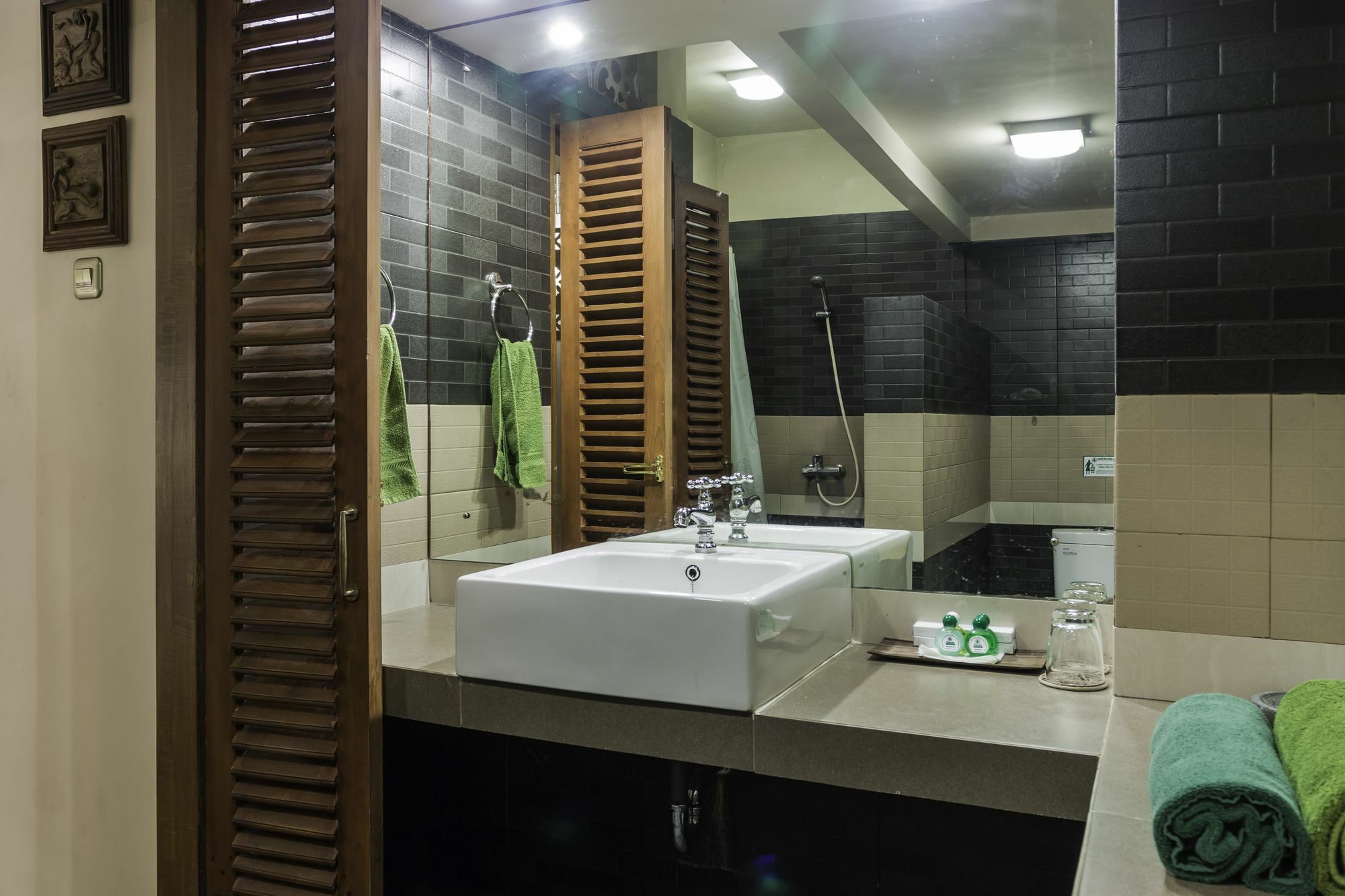 Dhanesvara Holistic Unique Homestay Wonotjolo Esterno foto