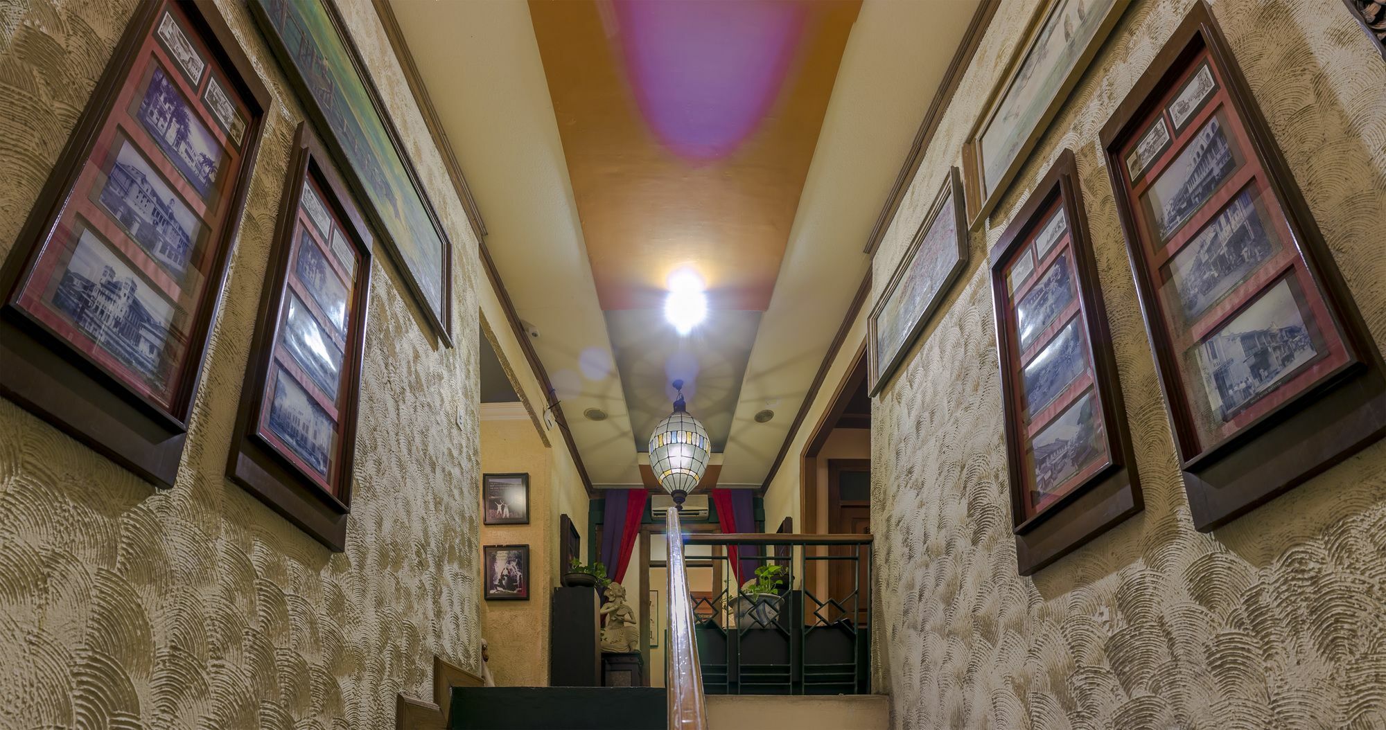 Dhanesvara Holistic Unique Homestay Wonotjolo Esterno foto