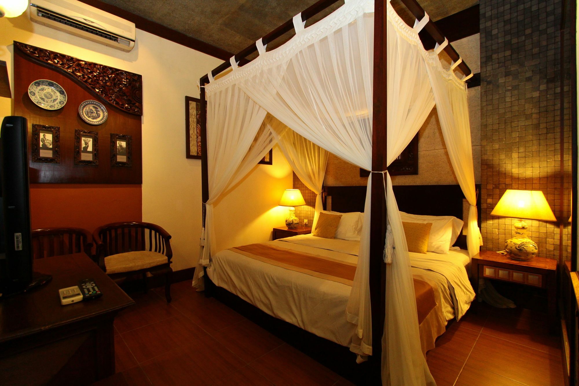 Dhanesvara Holistic Unique Homestay Wonotjolo Esterno foto